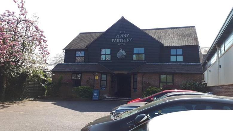The Penny Farthing Hotel Berkhamsted Bagian luar foto