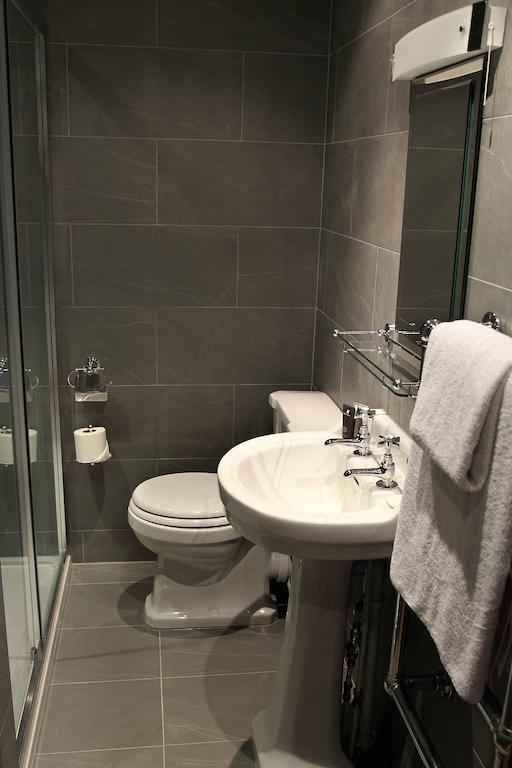 The Penny Farthing Hotel Berkhamsted Bagian luar foto