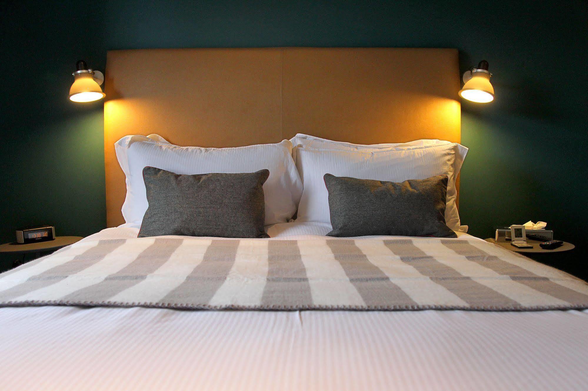 The Penny Farthing Hotel Berkhamsted Bagian luar foto